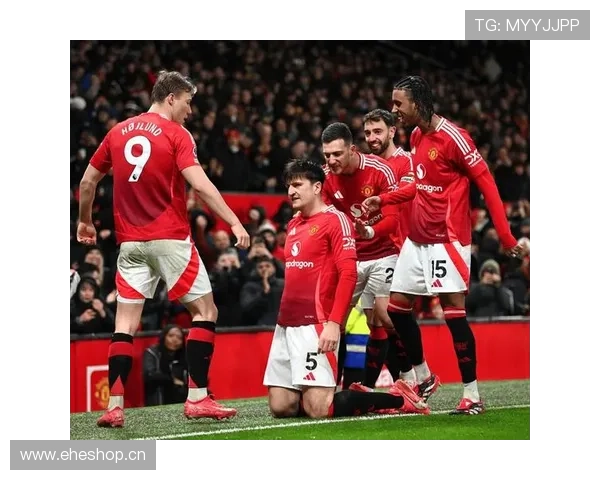 曼联中场一断就崩,攻防转换彻底失控! 曼联中场一断就崩,攻防转换彻底失控!