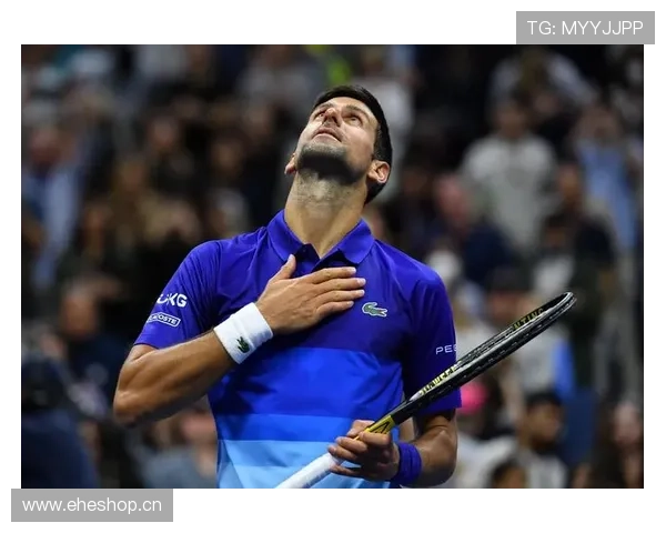 德约科维奇家冰箱里只有水和蛋白粉，连狗都瘦成闪电